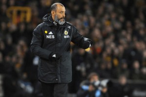  法兰克福主帅赛后批评裁判尺度  