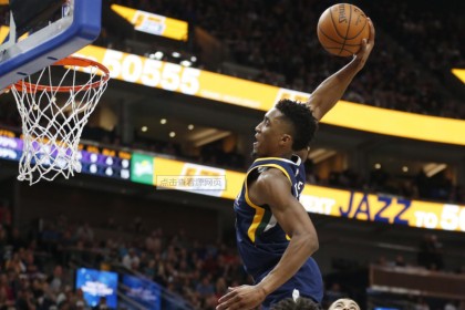  艾维关键抢断活塞爆冷击败凯尔特人