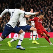  萨拉赫造点加绝杀，利物浦险胜热刺取三分  